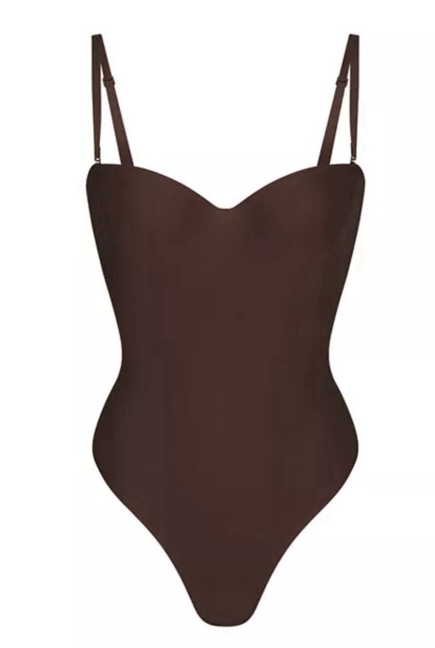 Skims Body Molded Underwire M Bodysuit BD-THG-9104 Cocoa Strapless Hourglass NEW